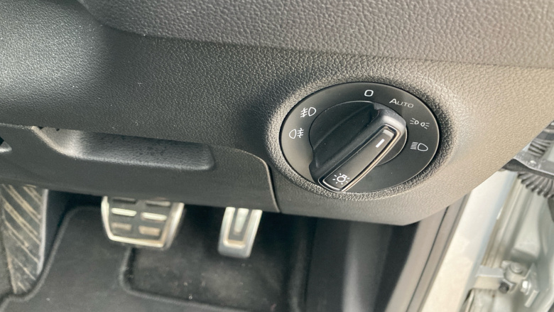 Skoda Karoq 1.5 TSI Sport Line 5dr DSG Petrol Estate